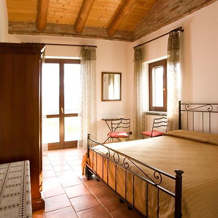 Agriturismo Antichi Poderi Gallina Нейве Экстерьер фото
